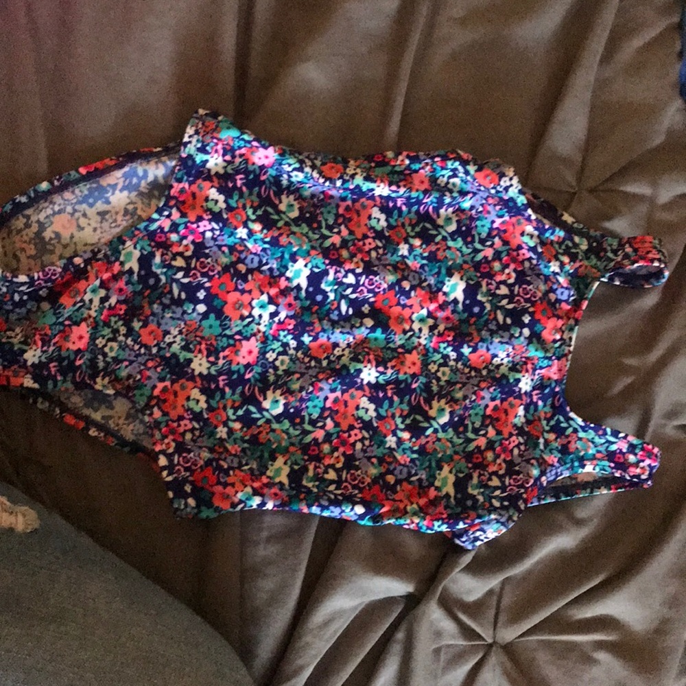 4t girls Old Navy one piece swimsuit